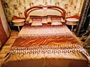 Apartment Theodore Dreiser 26, Kiev